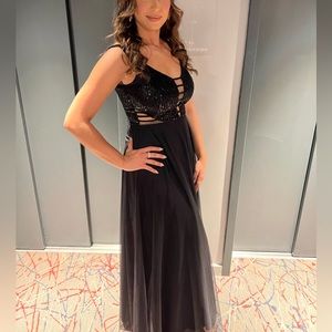 Black dress